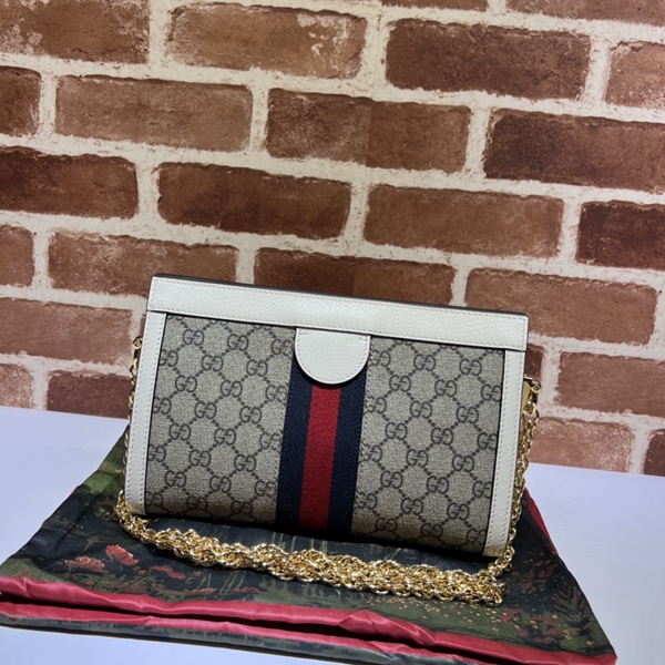 グッチバッグ側面デザイン